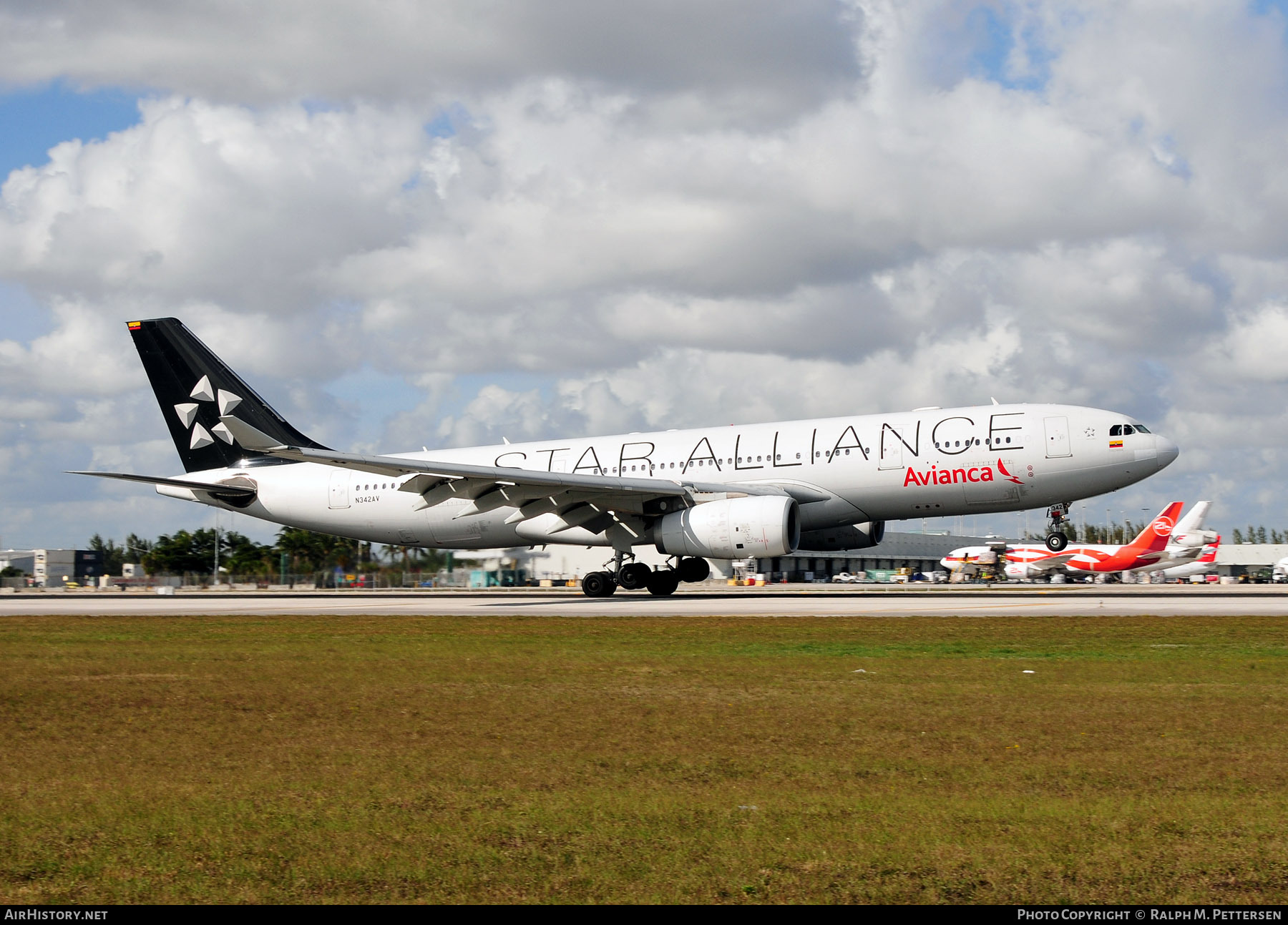 Aircraft Photo of N342AV | Airbus A330-243 | Avianca | AirHistory.net #44894