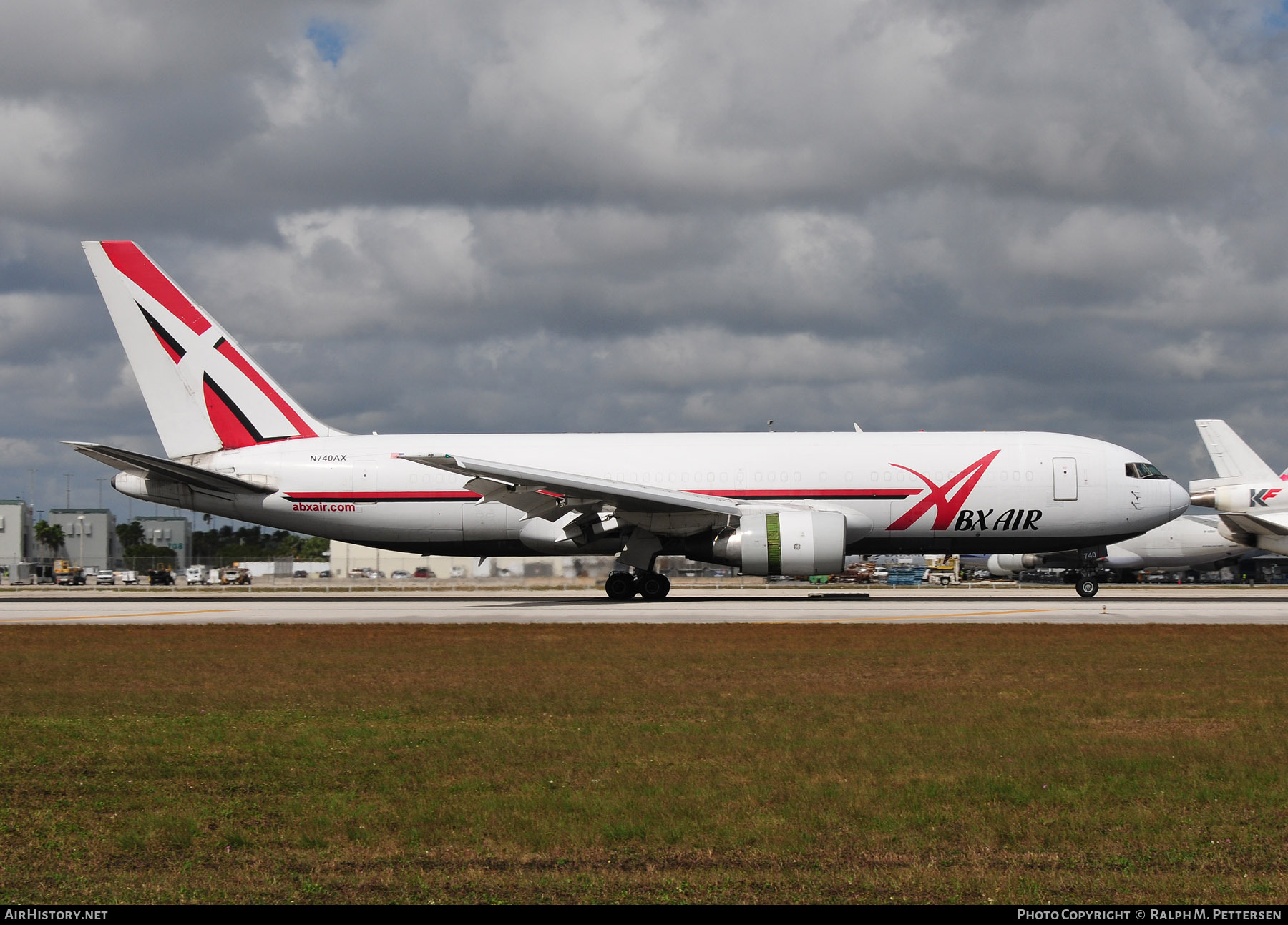 Aircraft Photo of N740AX | Boeing 767-232(BDSF) | ABX Air | AirHistory.net #45014