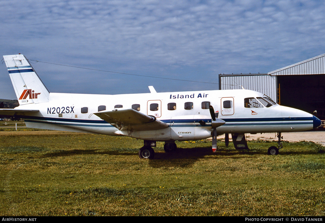 Aircraft Photo of N202SX | Embraer EMB-110P1 Bandeirante | Island Air | AirHistory.net #45023