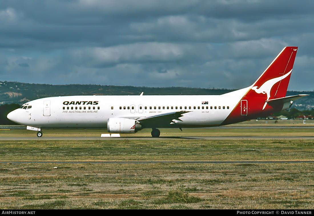 Aircraft Photo of VH-TJF | Boeing 737-476 | Qantas | AirHistory.net #45084