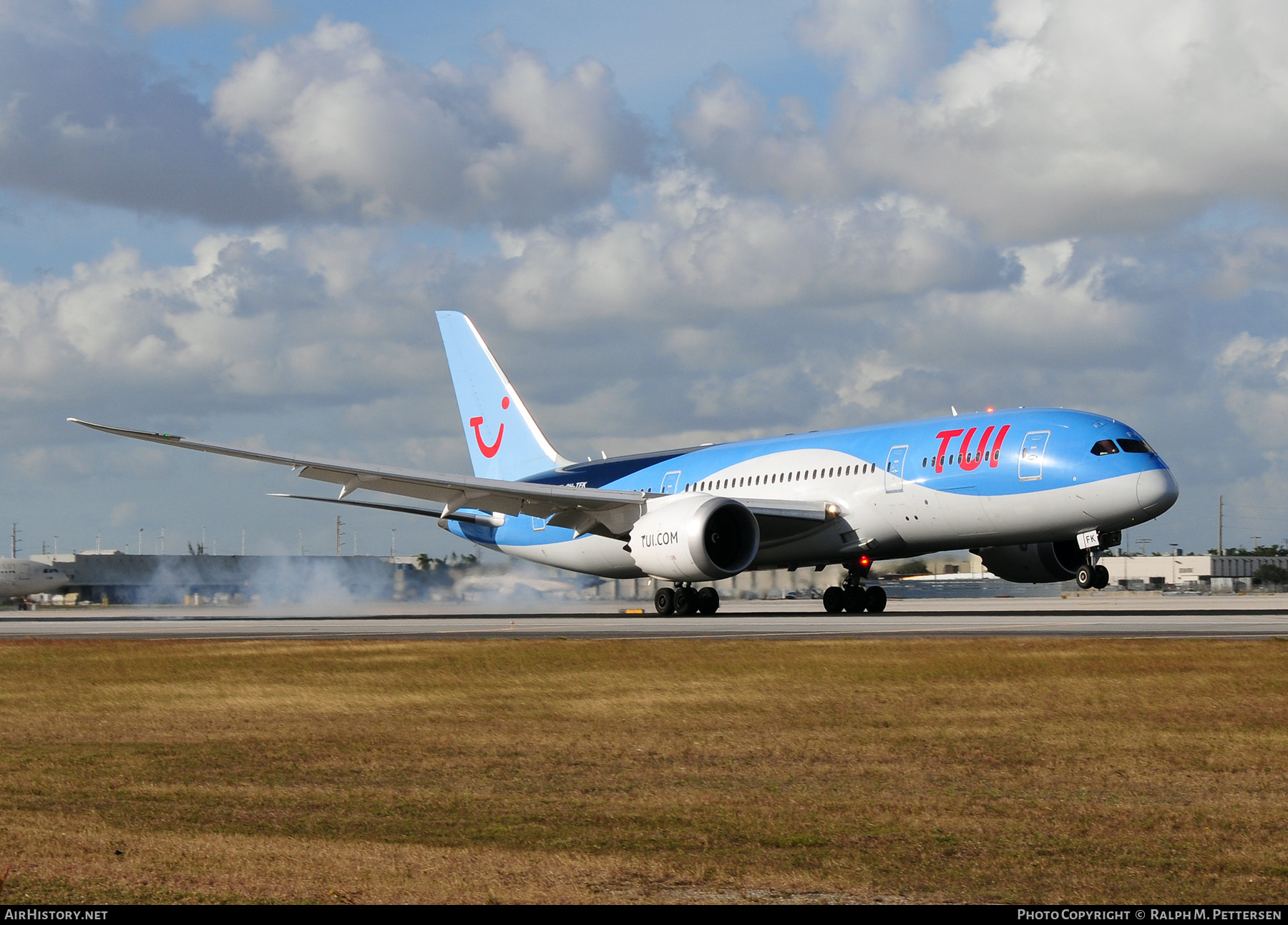 Aircraft Photo of PH-TFK | Boeing 787-8 Dreamliner | TUI | AirHistory.net #45116
