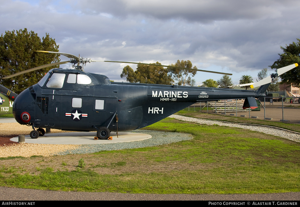 Aircraft Photo of 130252 | Sikorsky CH-19E Chickasaw (S-55B) | USA - Marines | AirHistory.net #45123