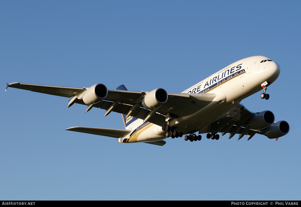 Aircraft Photo of 9V-SKK | Airbus A380-841 | Singapore Airlines | AirHistory.net #45220