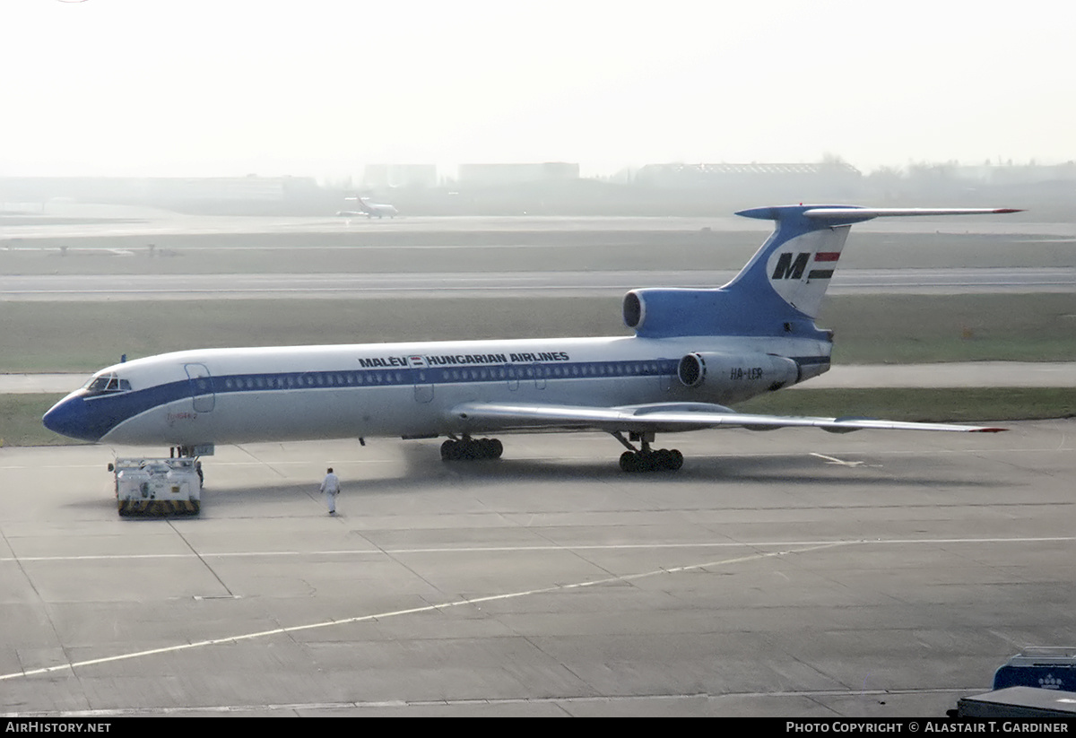 Aircraft Photo of HA-LCR | Tupolev Tu-154B-2 | Malév - Hungarian Airlines | AirHistory.net #45262