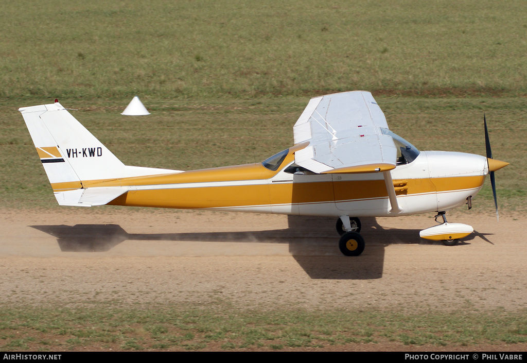 Aircraft Photo of VH-KWD | Cessna 172H | AirHistory.net #45287