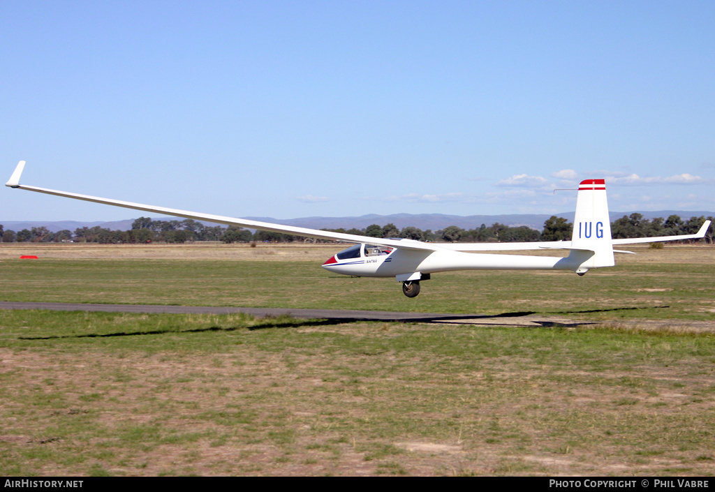 Aircraft Photo of VH-IUG | PZL-Bielsko SZD-42-2 Jantar 2B | AirHistory.net #45395