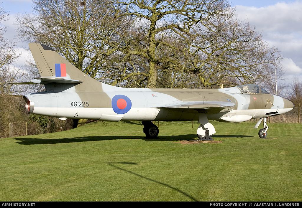 Aircraft Photo of XG225 | Hawker Hunter F6A | UK - Air Force | AirHistory.net #45407