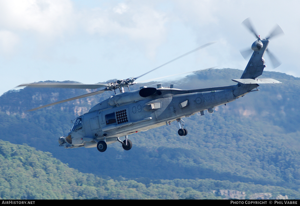 Aircraft Photo of N48-009 | Sikorsky MH-60R Seahawk (S-70B) | Australia - Navy | AirHistory.net #45448