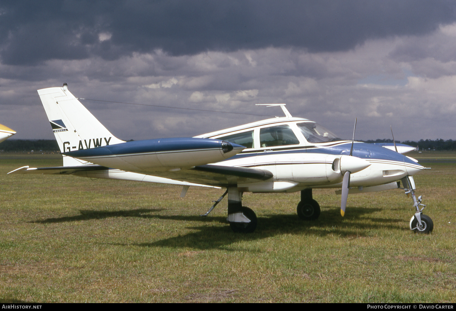 Aircraft Photo of G-AVWX | Cessna 310L | AirHistory.net #45629