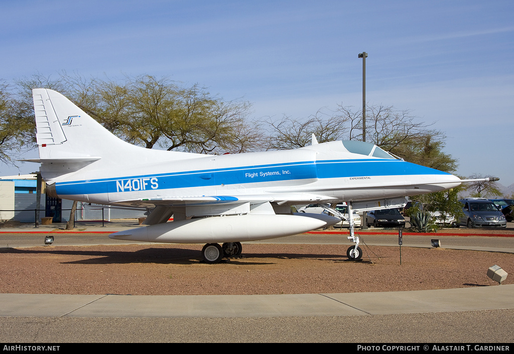 Aircraft Photo of N401FS | Douglas A-4C Skyhawk (A4D-2N) | Flight Systems Inc. | AirHistory.net #45741