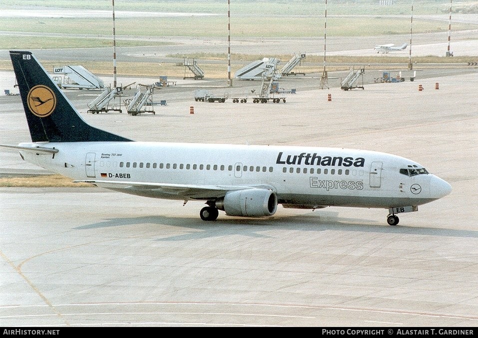 Aircraft Photo of D-ABEB | Boeing 737-330 | Lufthansa Express | AirHistory.net #45750