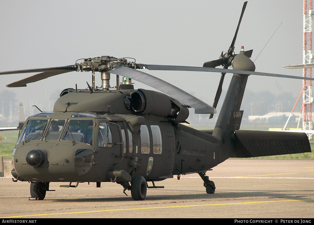 Aircraft Photo of 87-24584 / 0-24584 | Sikorsky UH-60A(C) Black Hawk (S-70A) | USA - Army | AirHistory.net #45857