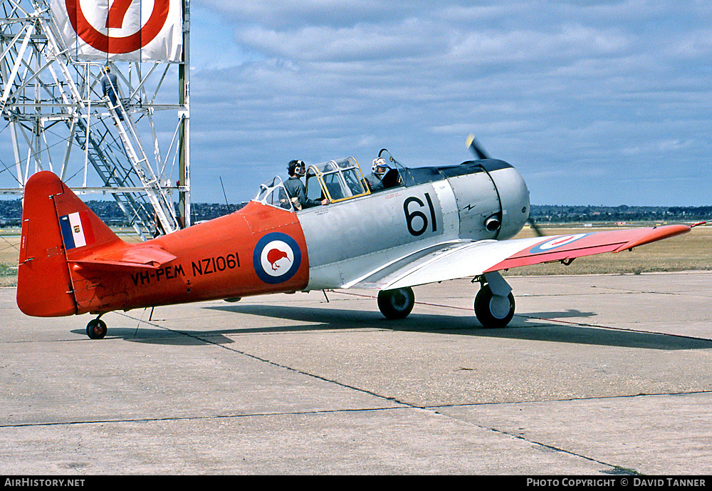 Aircraft Photo of VH-PEM / NZ1061 | North American AT-6D Harvard III | New Zealand - Air Force | AirHistory.net #46047