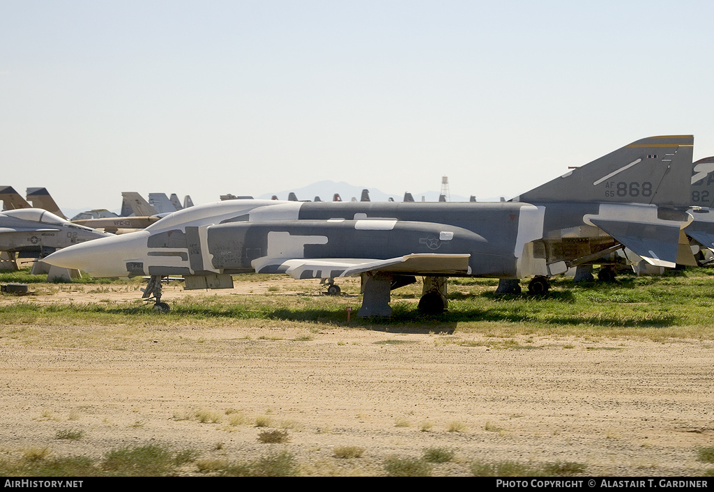Aircraft Photo of 65-0868 / AF65-868 | McDonnell RF-4C Phantom II | USA - Air Force | AirHistory.net #46127
