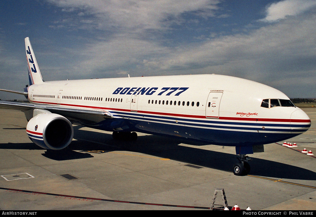 Aircraft Photo of N7771 | Boeing 777-200 | Boeing | AirHistory.net #46391