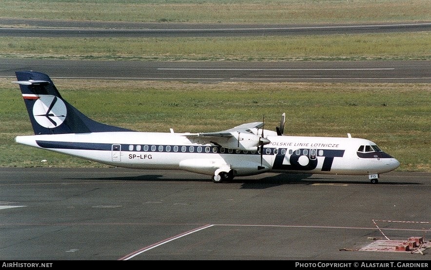 Aircraft Photo of SP-LFG | ATR ATR-72-202 | LOT Polish Airlines - Polskie Linie Lotnicze | AirHistory.net #46413