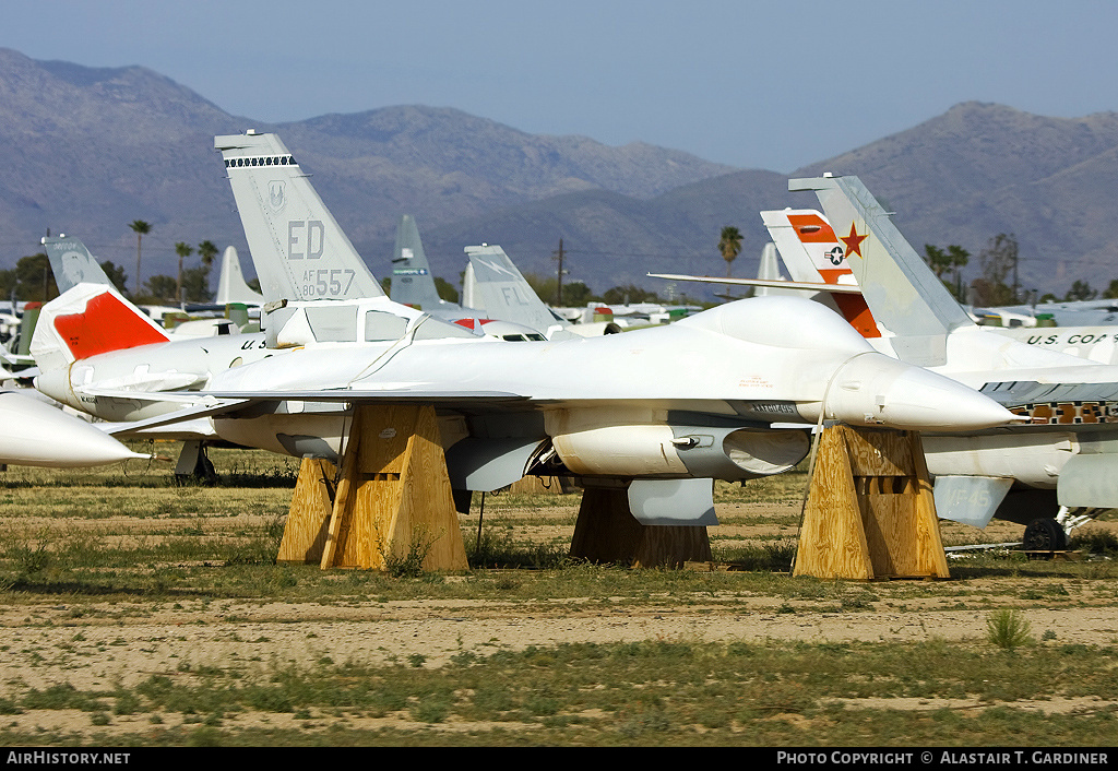 Aircraft Photo of 80-0557 / AF80-557 | General Dynamics F-16A Fighting Falcon | USA - Air Force | AirHistory.net #46743