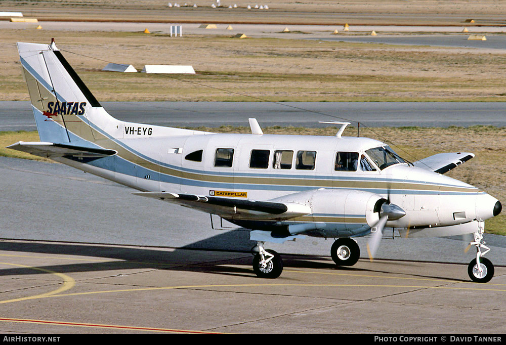 Aircraft Photo of VH-EYG | Beech 65-B80 Queen Air | South Australian and Territory Air Services - SAATAS | AirHistory.net #46810