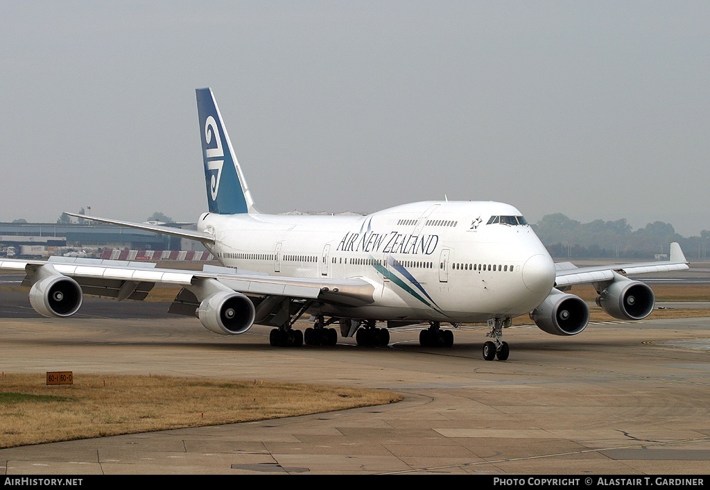 Aircraft Photo of ZK-NBW | Boeing 747-419 | Air New Zealand | AirHistory.net #46855