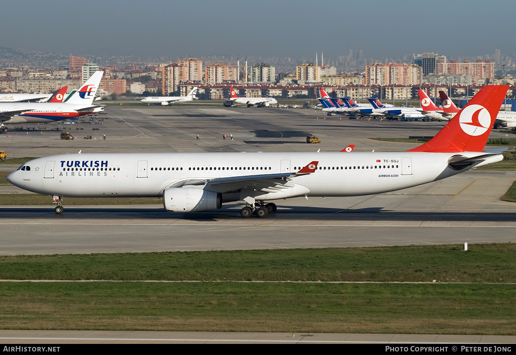 Aircraft Photo of TC-SGJ | Airbus A330-343E | Turkish Airlines | AirHistory.net #46949