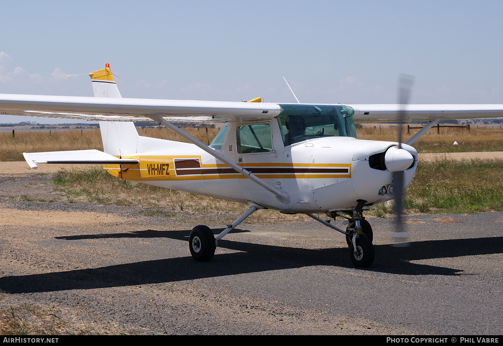Aircraft Photo of VH-MFZ | Cessna 152 | AirHistory.net #47090