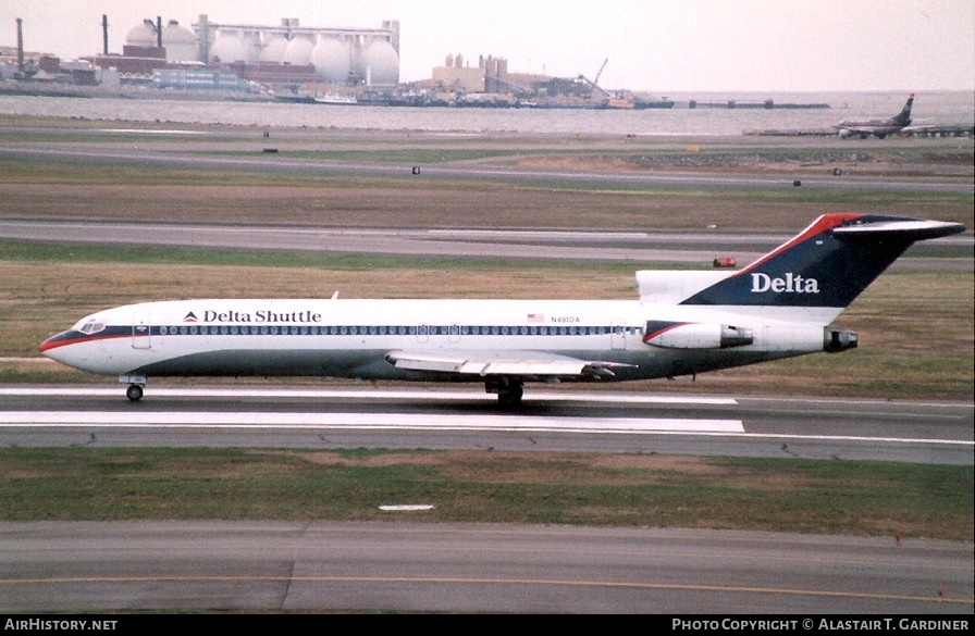 Aircraft Photo of N491DA | Boeing 727-232/Adv | Delta Shuttle | AirHistory.net #47131