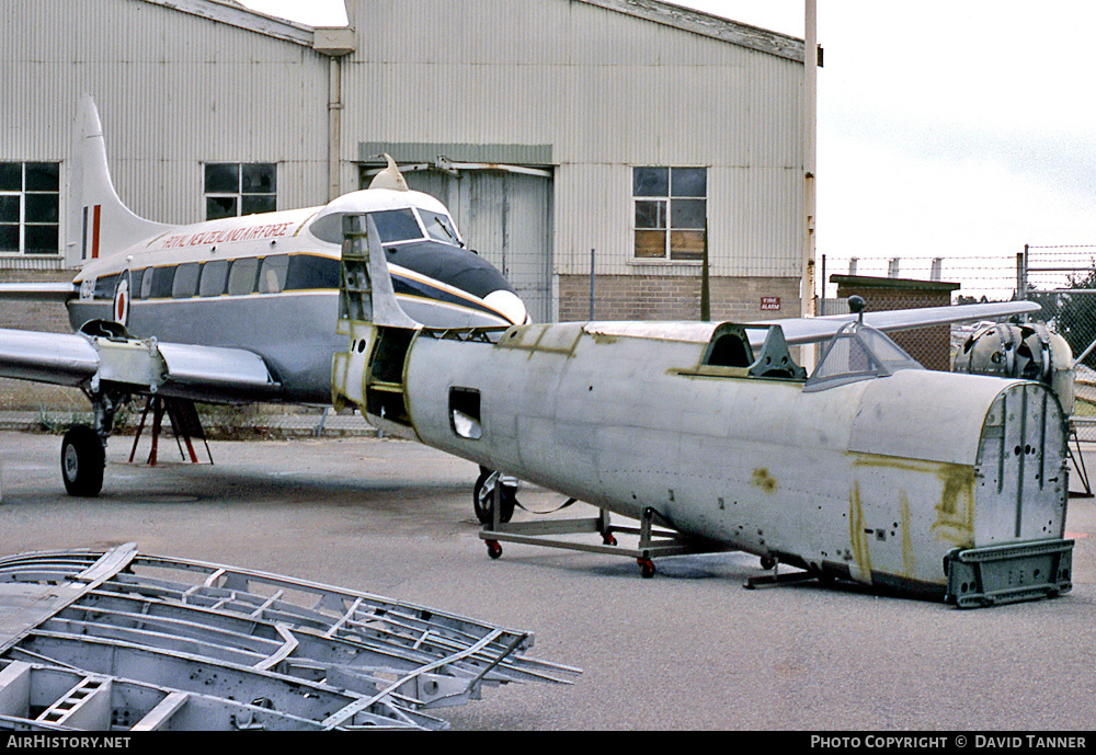 Aircraft Photo of RR232 | Supermarine 361 Spitfire LF9B | South Africa - Air Force | AirHistory.net #47427