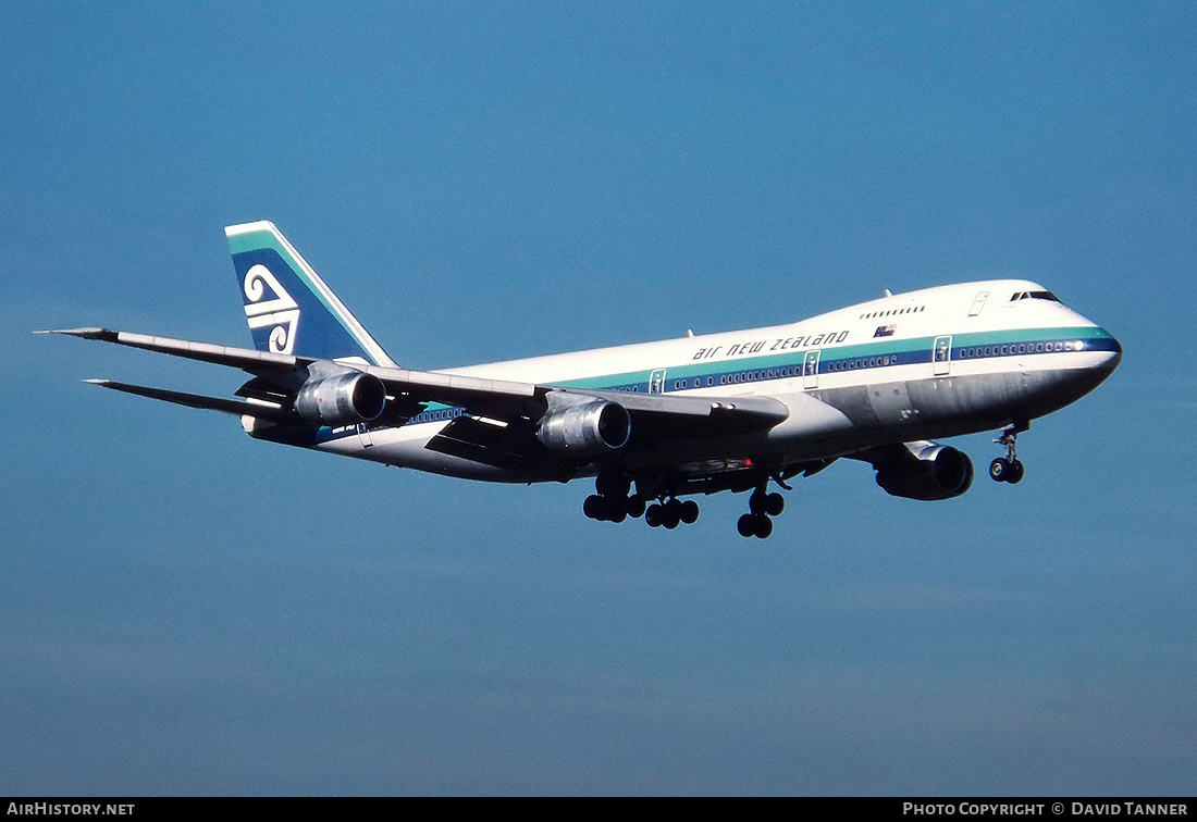 Aircraft Photo of ZK-NZX | Boeing 747-219B | Air New Zealand | AirHistory.net #47708