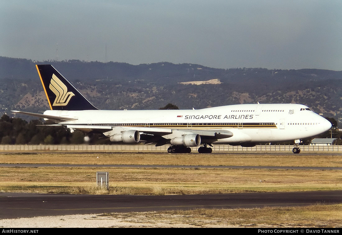Aircraft Photo of N125KL | Boeing 747-312 | Singapore Airlines | AirHistory.net #47716