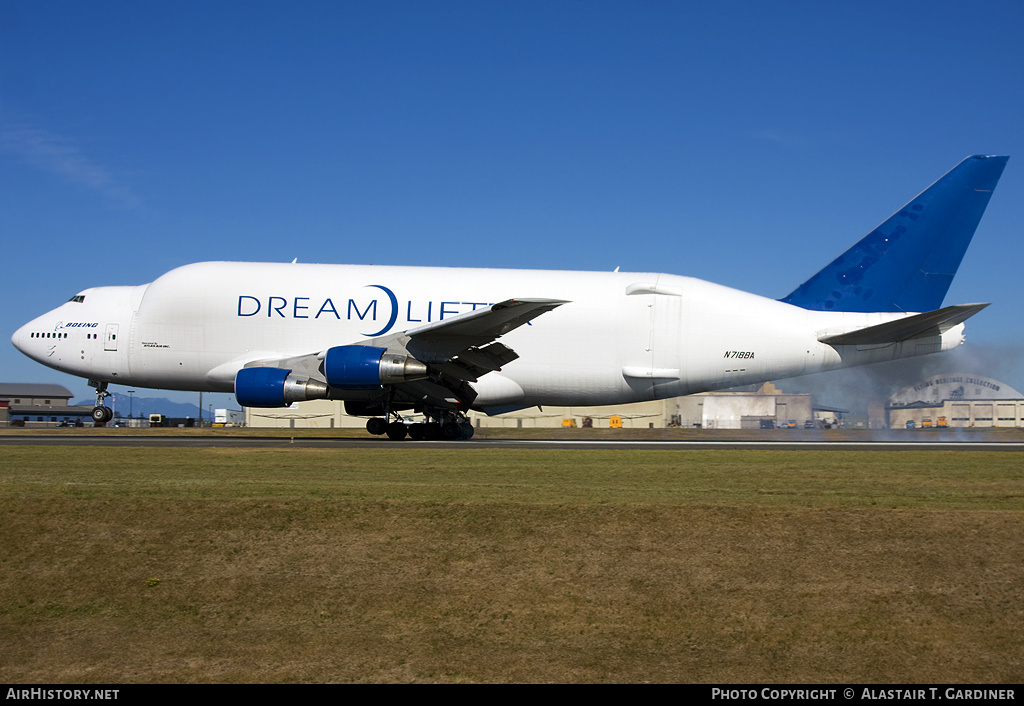 Aircraft Photo of N718BA | Boeing 747-4H6(LCF) Dreamlifter | Boeing | AirHistory.net #47871