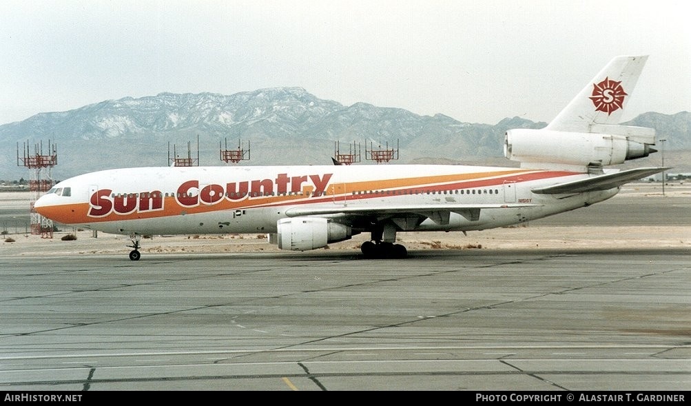 Aircraft Photo of N151SY | McDonnell Douglas DC-10-15 | Sun Country Airlines | AirHistory.net #47872