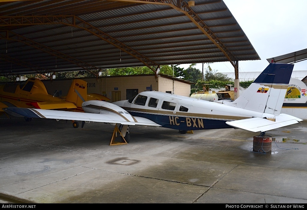 Aircraft Photo of HC-BXN | Piper PA-34-220T Seneca III | AirHistory.net #48212