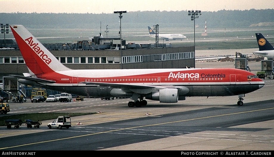 Aircraft Photo of N988AN | Boeing 767-284/ER | Avianca | AirHistory.net #48222