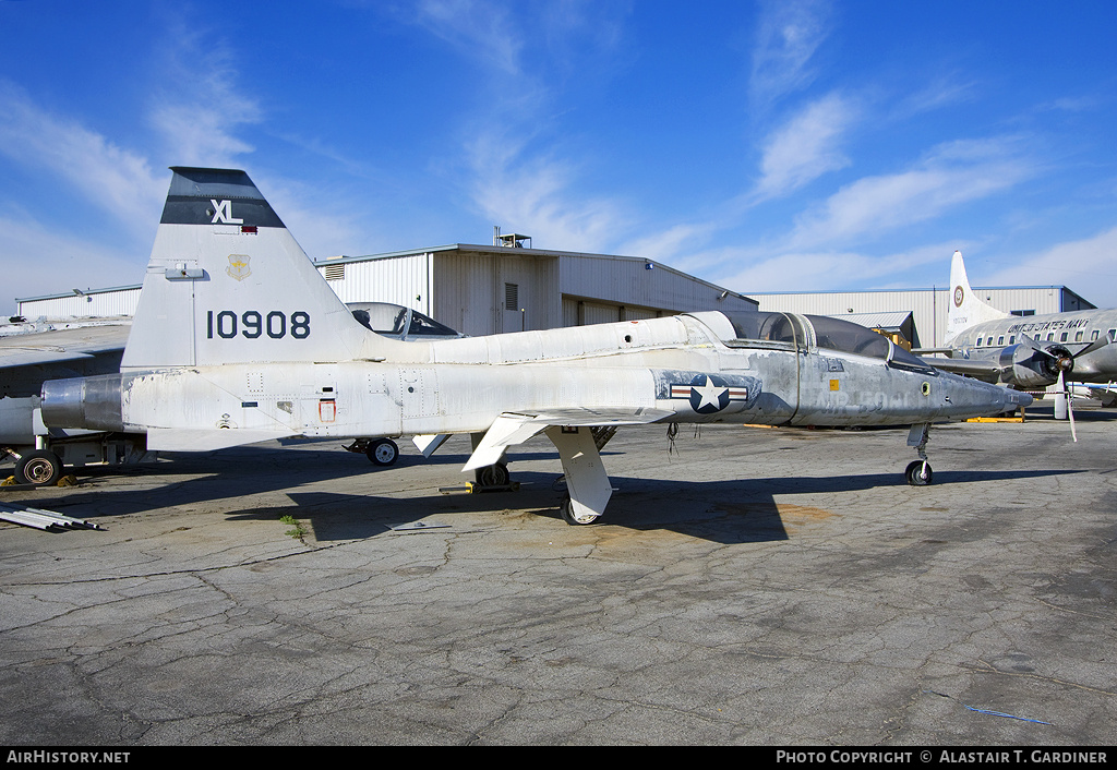 Aircraft Photo of 61-0908 / 10908 | Northrop T-38A Talon | USA - Air Force | AirHistory.net #48273
