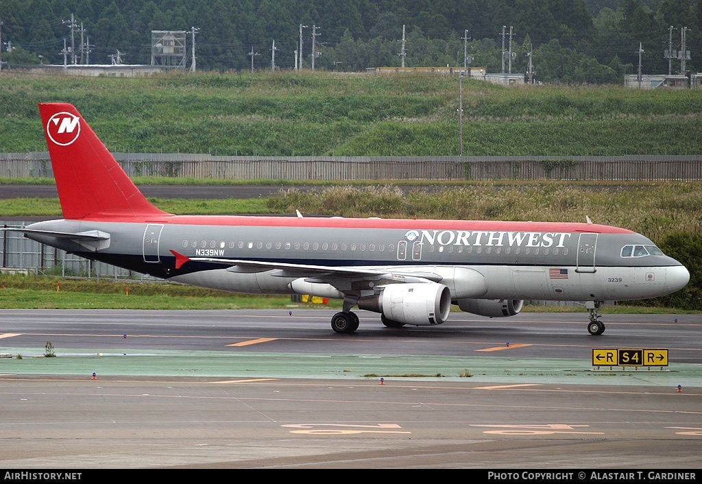 Aircraft Photo of N339NW | Airbus A320-211 | Northwest Airlines | AirHistory.net #48427