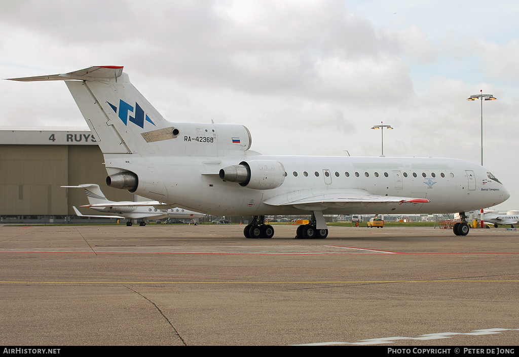 Aircraft Photo of RA-42368 | Yakovlev Yak-42D | Yak Service | AirHistory.net #48648