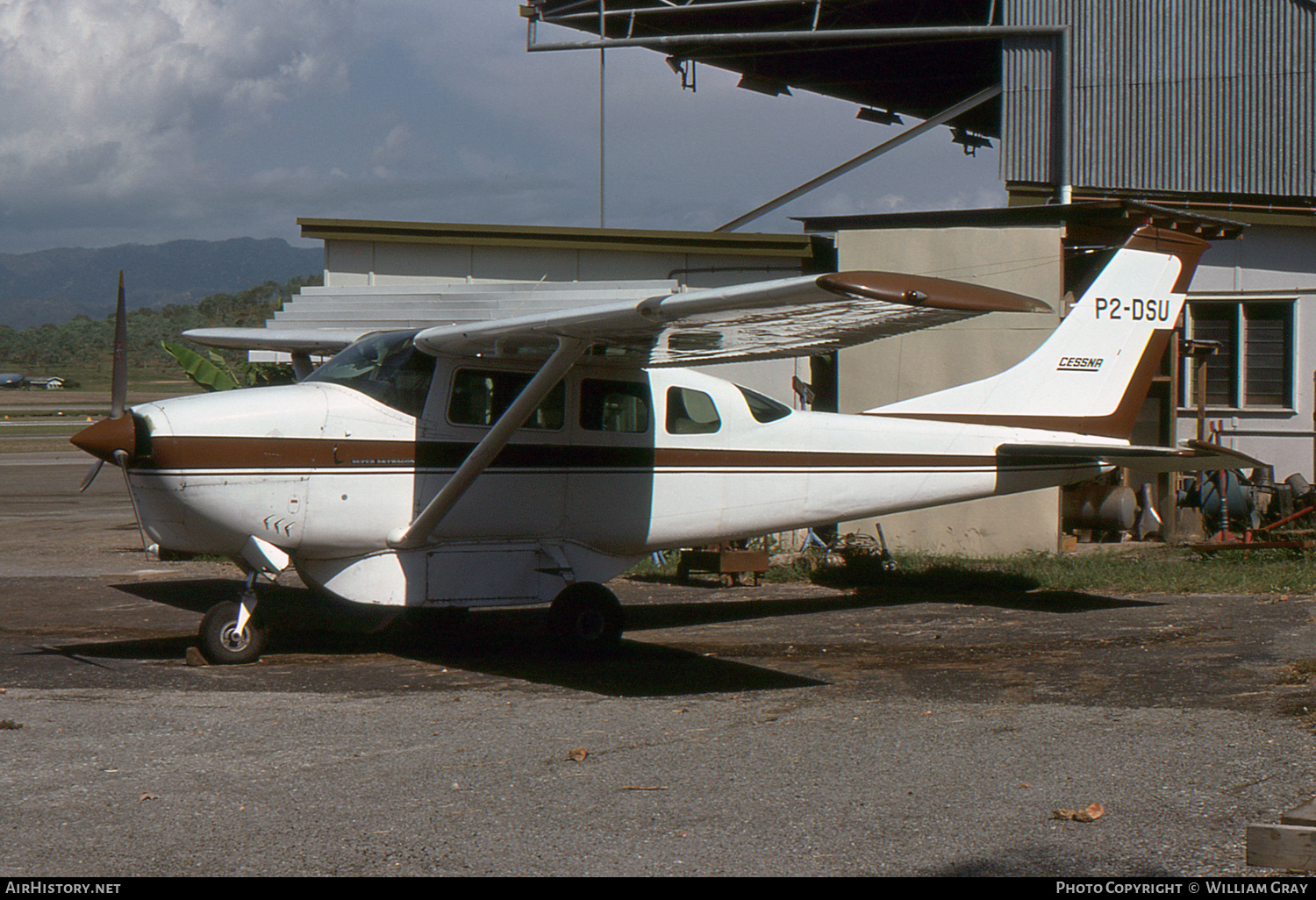 Aircraft Photo of P2-DSU | Cessna U206C Super Skywagon | AirHistory.net #48671