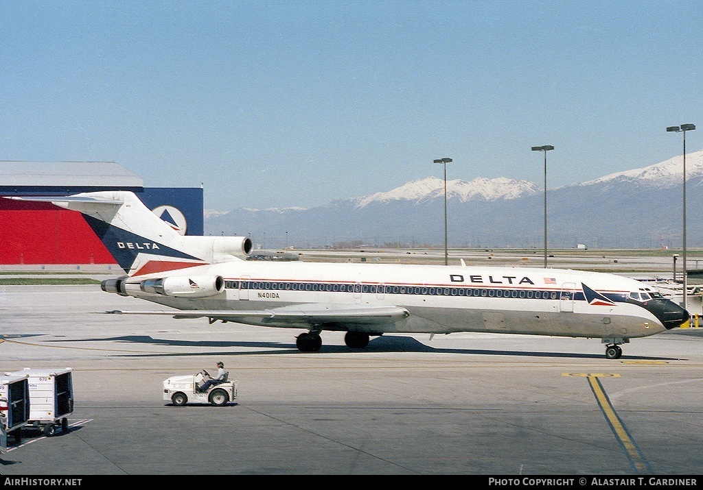 Aircraft Photo of N401DA | Boeing 727-232/Adv | Delta Air Lines | AirHistory.net #48820