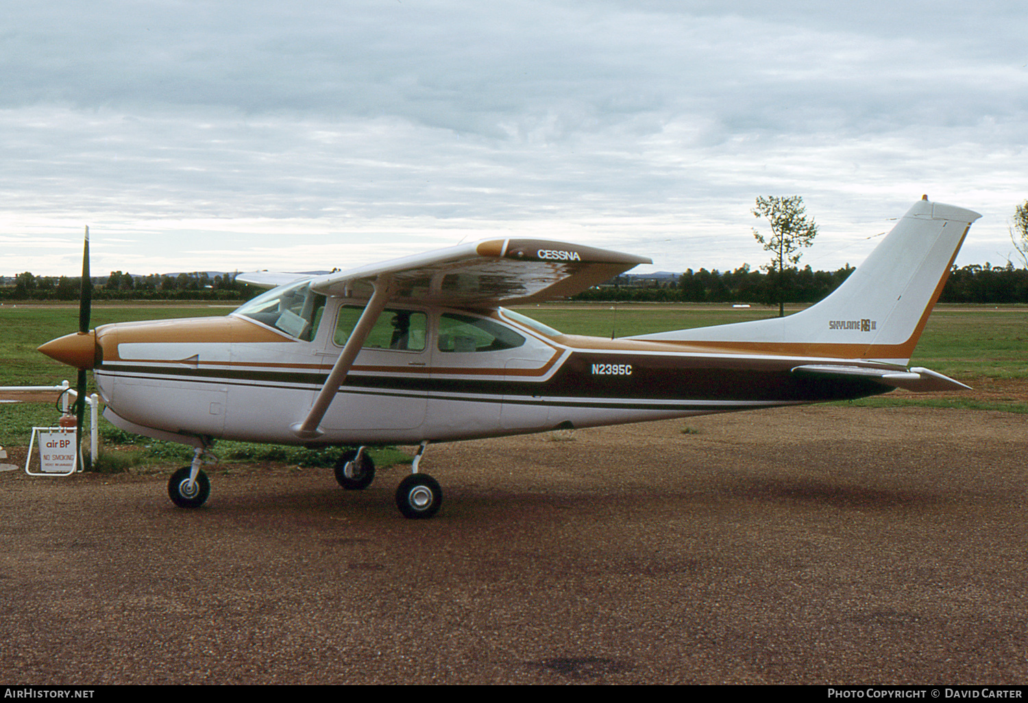 Aircraft Photo of N2395C | Cessna R182 Skylane RG II | AirHistory.net #48863