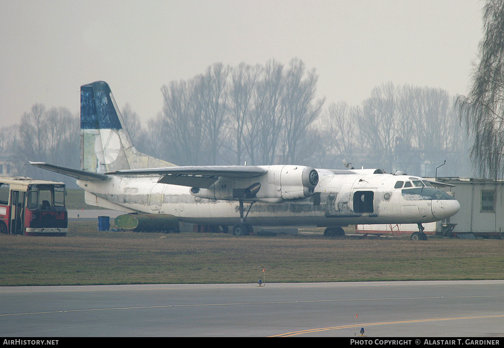 Aircraft Photo of SP-LTA | Antonov An-24B | AirHistory.net #48936
