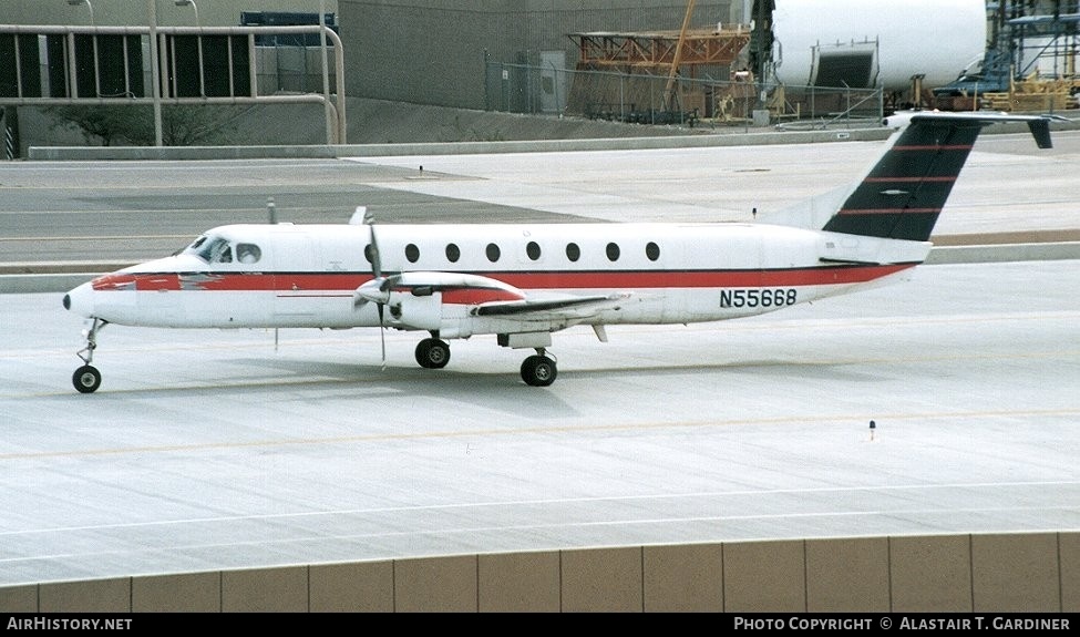 Aircraft Photo of N55668 | Beech 1900C-1 | Great Lakes Airlines | AirHistory.net #48964
