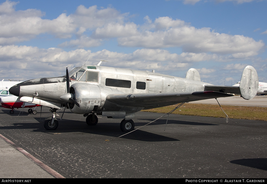 Aircraft Photo of N471CM | Beech E18S/Tri-Gear | AirHistory.net #48970