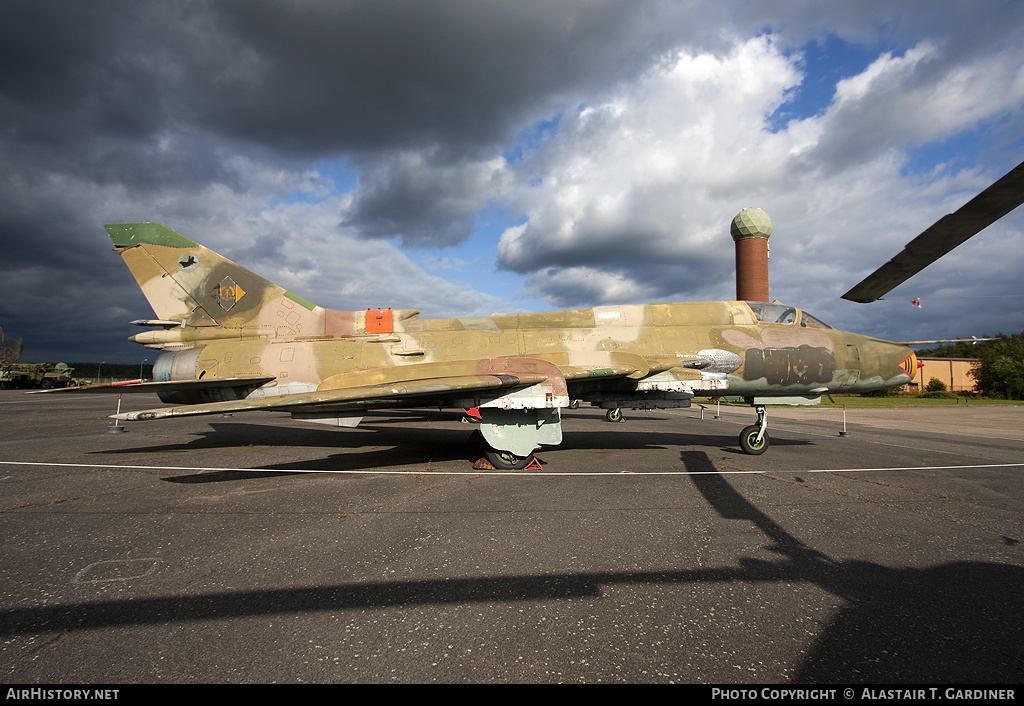 Aircraft Photo of 613 | Sukhoi Su-22M4 | East Germany - Air Force | AirHistory.net #49046