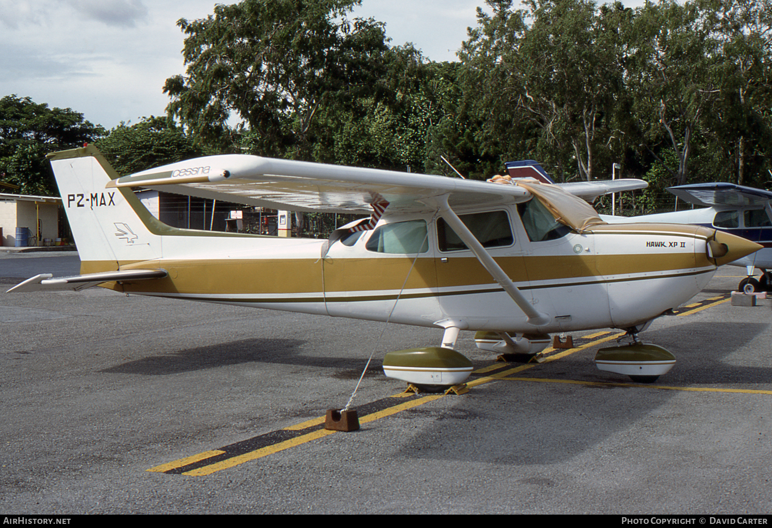 Aircraft Photo of P2-MAX | Cessna R172K Hawk XP II | AirHistory.net #49091