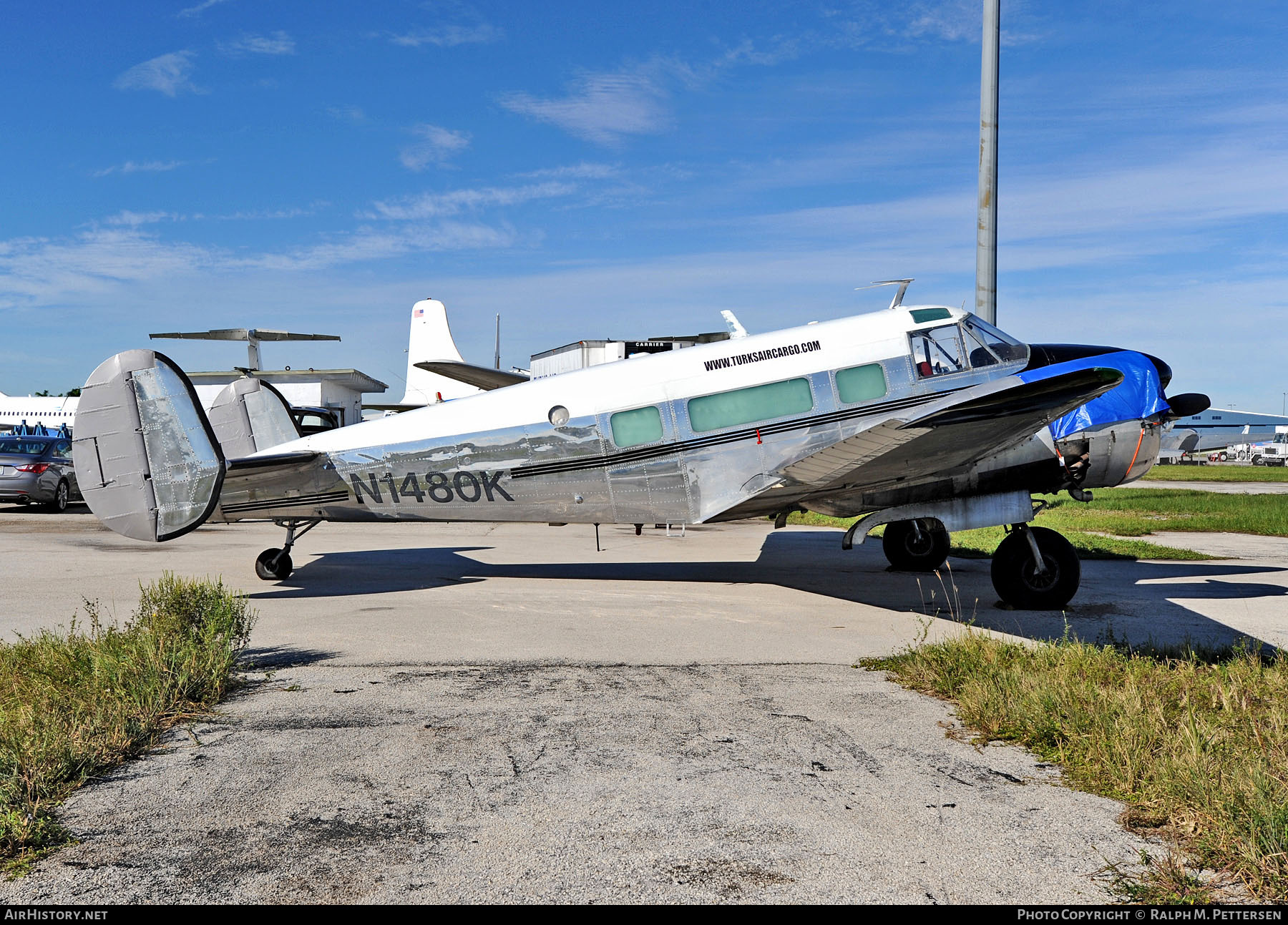 Aircraft Photo of N1480K | Beech G18S | Turks Air Cargo | AirHistory.net #49227