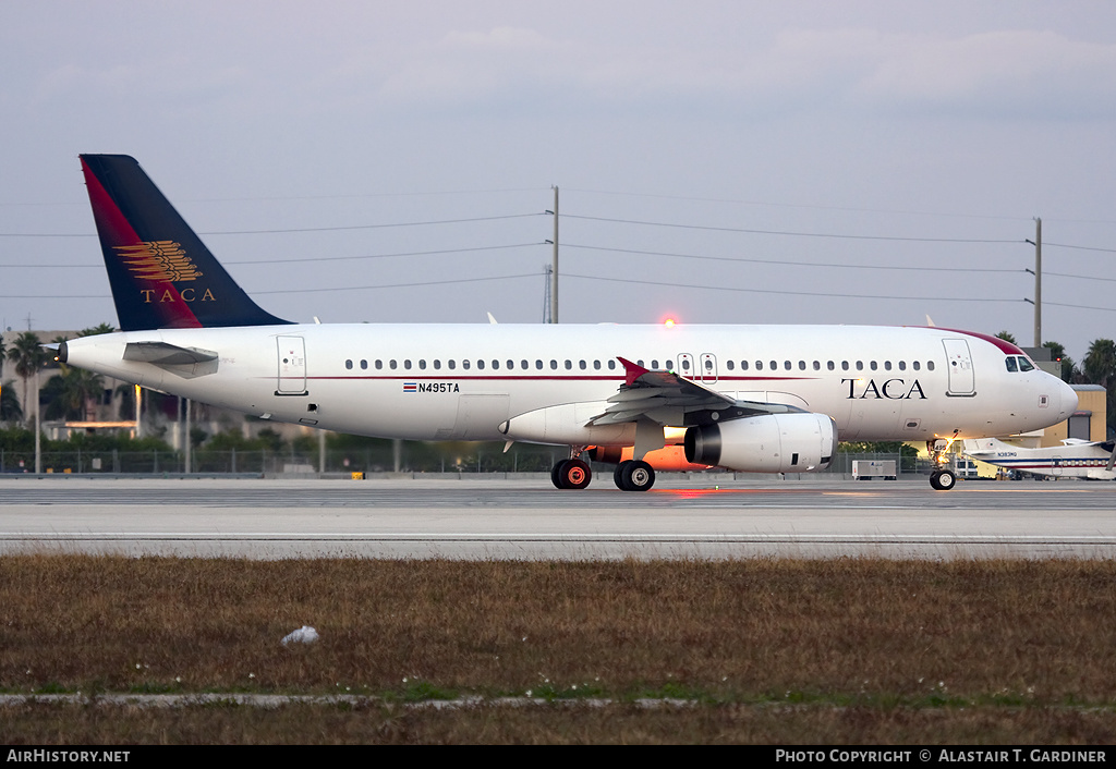 Aircraft Photo of N495TA | Airbus A320-233 | TACA - Transportes Aéreos Centro Americanos | AirHistory.net #49253