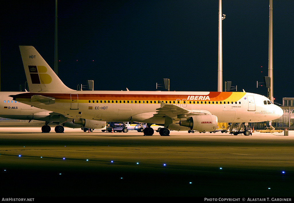 Aircraft Photo of EC-HDT | Airbus A320-214 | Iberia | AirHistory.net #49305
