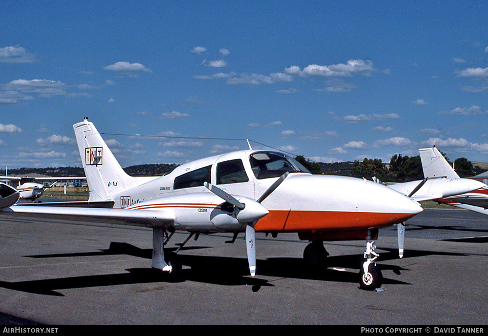 Aircraft Photo of VH-ALY | Cessna 310R | TNT Air Couriers | AirHistory.net #49318