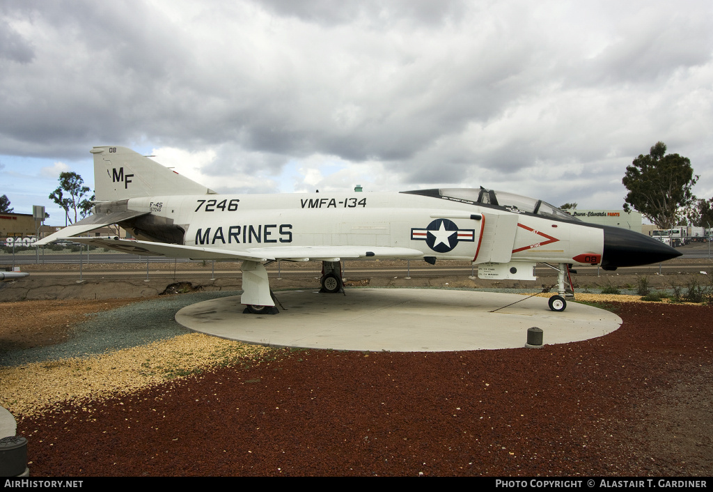 Aircraft Photo of 157246 | McDonnell Douglas F-4S Phantom II | USA - Marines | AirHistory.net #49365