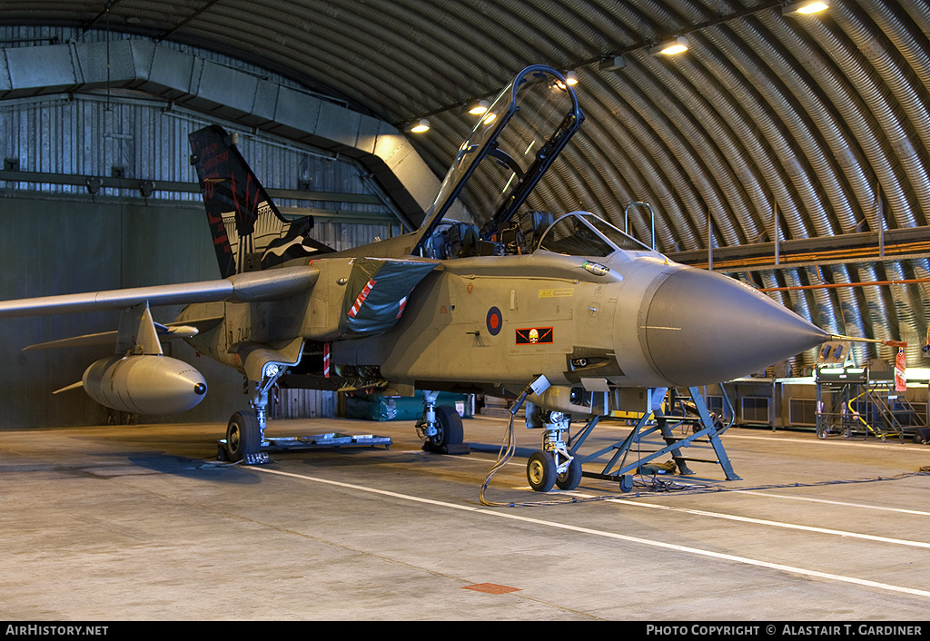 Aircraft Photo of ZA412 | Panavia Tornado GR4 | UK - Air Force | AirHistory.net #49390